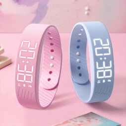 Bracelet digital watch